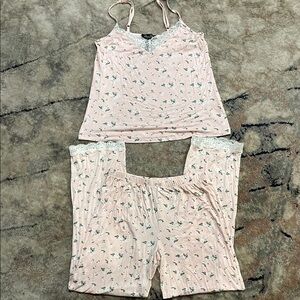 Floral Pink Women's Sleepwear Set